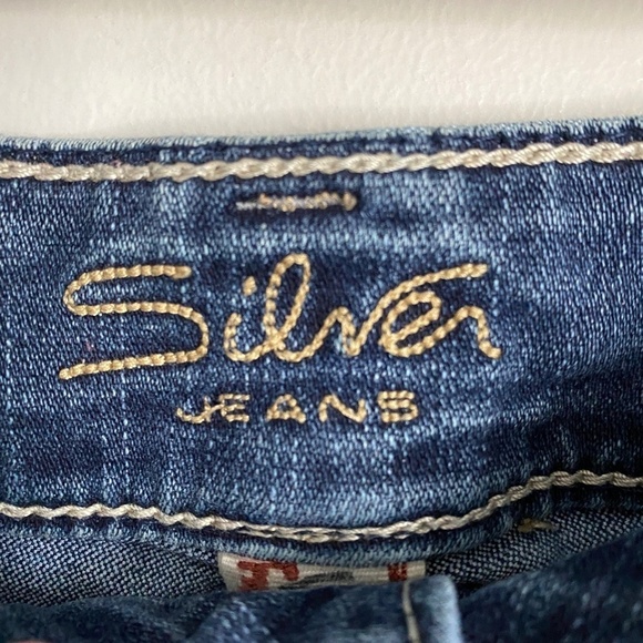 Silver Jeans JULIA Women's Stone Wash Jeans Size 29/34 - Picture 2 of 16